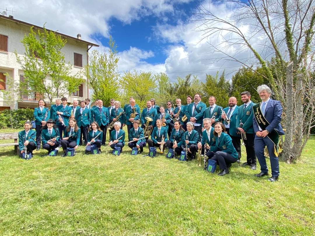 RedaconRadionov's tweet photo. A Felina stasera torna il tradizionale “Concerto di Primavera” - https://t.co/gqfg02xBCE https://t.co/1X7hDE6QGk