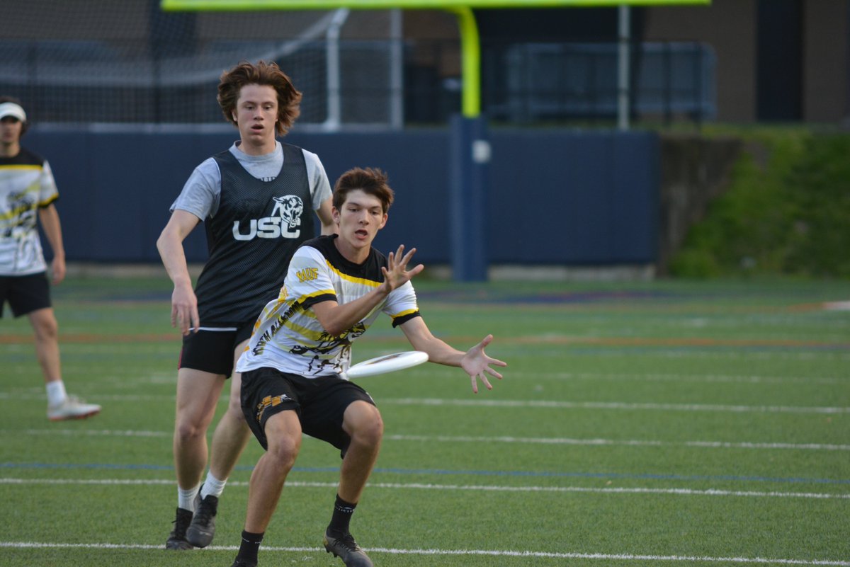 Another close <a href="/pghHSultimate/">PHUL</a> championship game 

The <a href="/USCBUltimate/">USC Guys Ultimate</a> took the 12-11 W vs <a href="/NaufUltimate/">Na Boys Ultimate</a> following an intense, tied, hard-capped, multi-turn point. 
⭐️Congrats Upper St. Clair! ⭐️

Athletic receivers &amp; defenders on both sides gave the fans a very exciting performance.