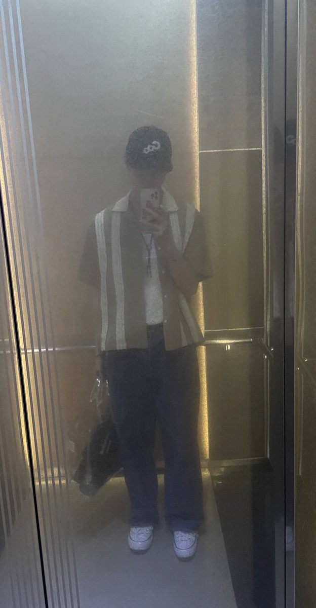 _chowoodz's tweet photo. 나 분명히 말해따… 체력… 관리 해서 오라구… https://t.co/IGSGrfum83