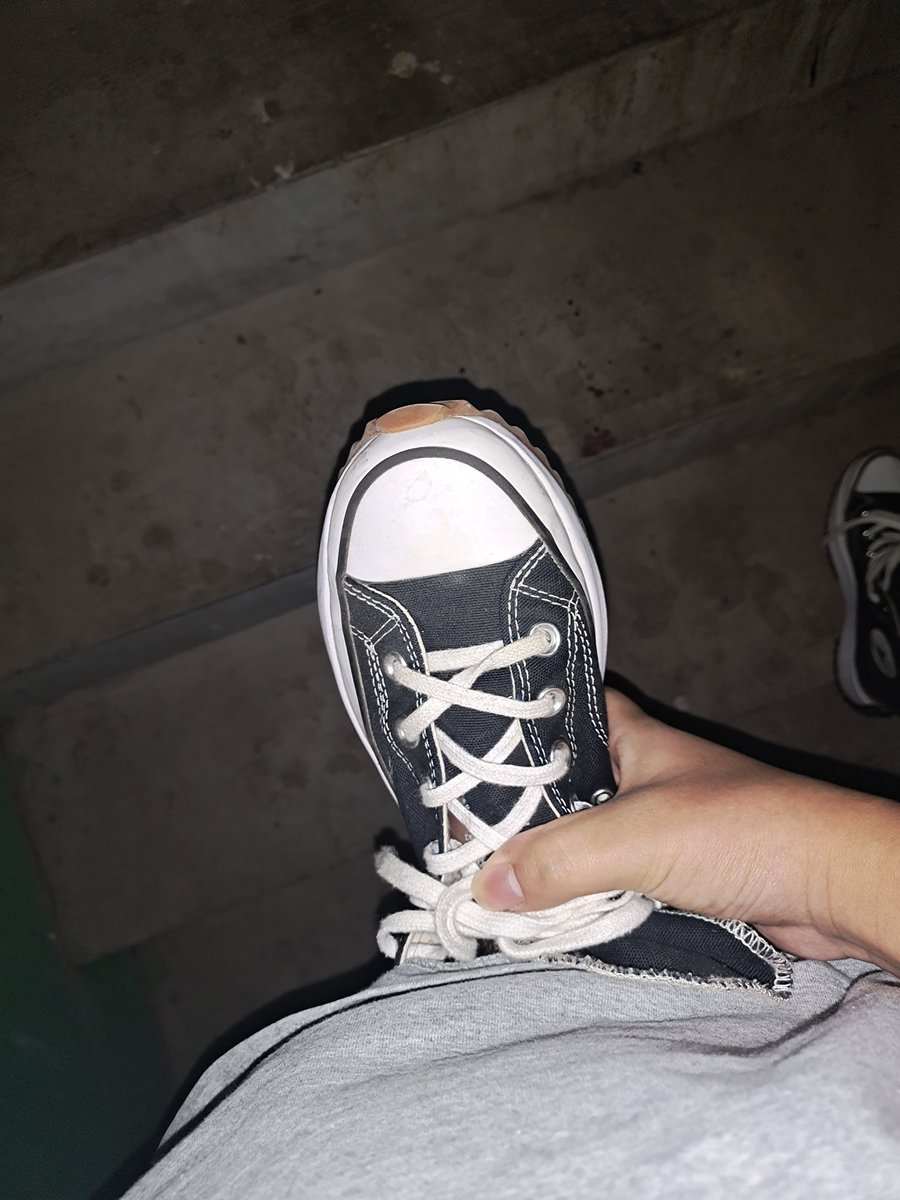 最近楼上出了个极品，有得享受咯