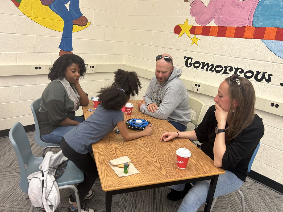 MrFrenza tweet media