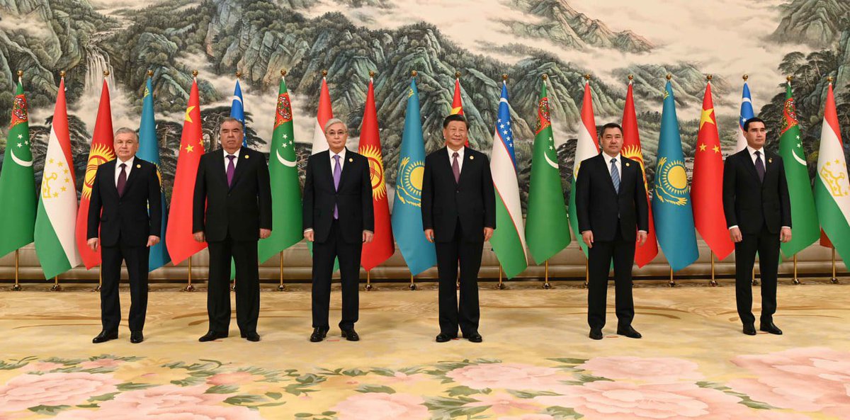 MFA_KZ's tweet image. 🇰🇿🤝🇨🇳Kazakhstan and China reach new level of cooperation after President Tokayev’s state visit and China-Central Asia #Summit
🔗 gov.kz/memleket/entit… 
#mfakz #kazakstan #china