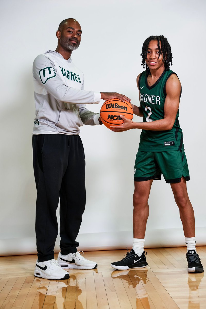 1lightnin's tweet image. New beginnings 🤝🏾 … @WagnerWHoops @bball_dog12 @fuzzbucket_18