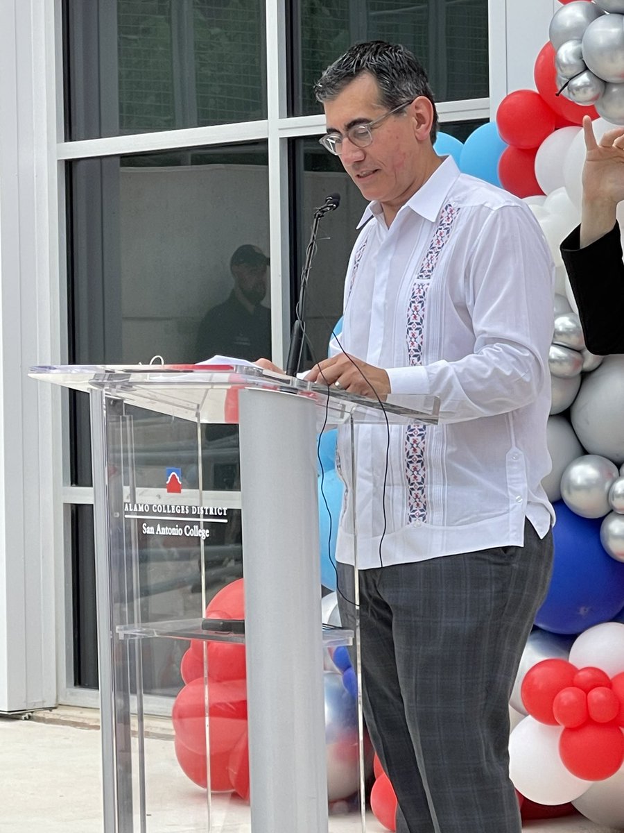 “We’re fortunate for the board who has approved close to a billion dollars. It allows us to offer first rate facilities not only at San Antonio College, but across the District…it’s all part of groundbreaking futures.” ⁃ Dr. Mike Flores, ACD Chancellor

#GroundbreakingFutures