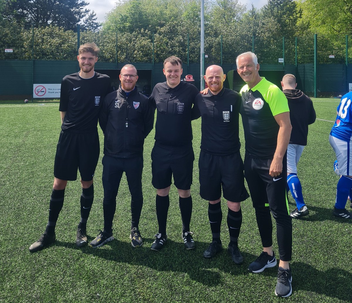 Mark Hayes tweet media