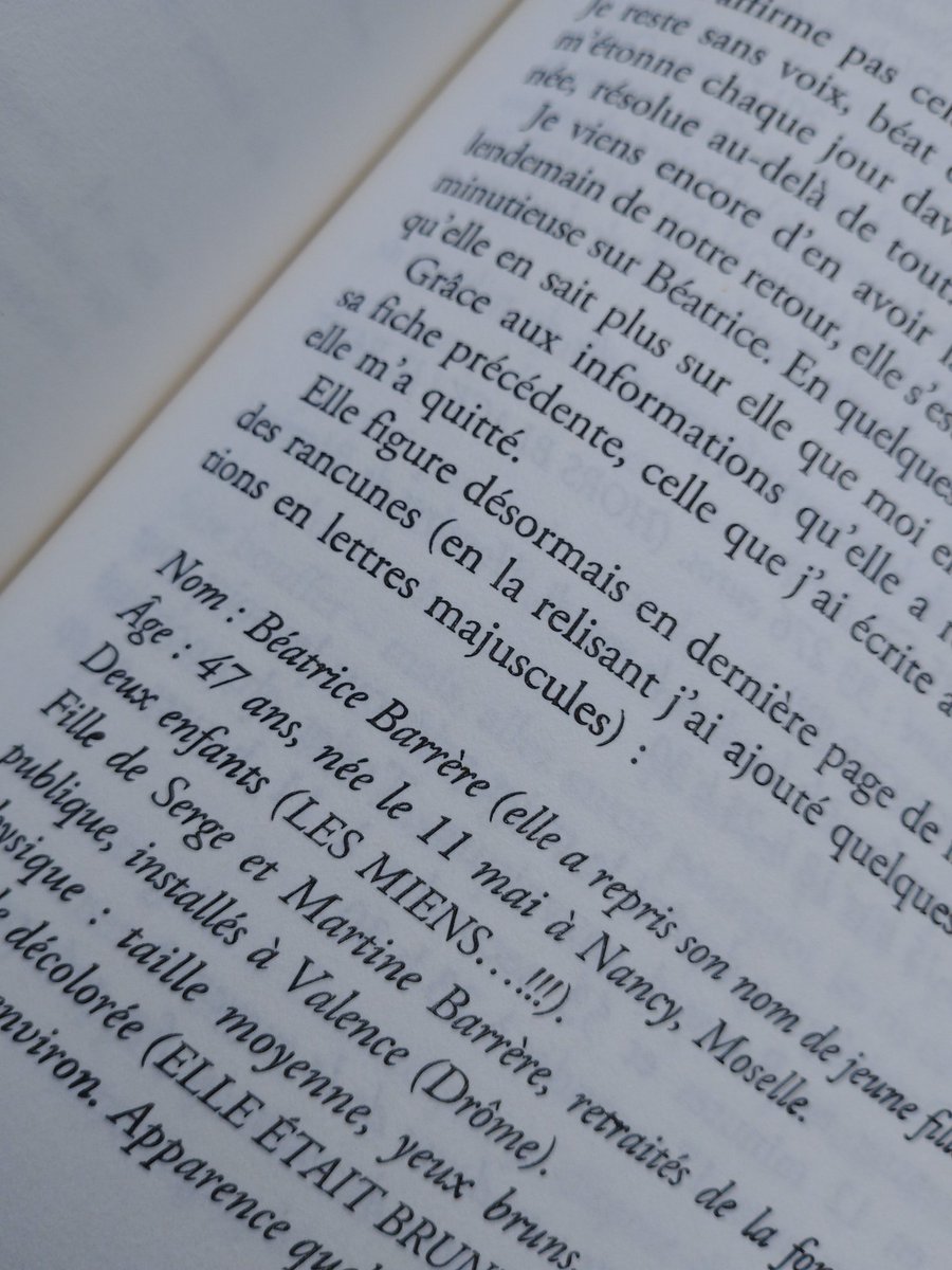 lavida_es_chula's tweet photo. Sérieusement "Nancy,  Moselle"!!!!
 je suis a ça d'arrêter de lire #LeCarnetDesRancunes de #JacquesExpert https://t.co/beEoTZC3Wl