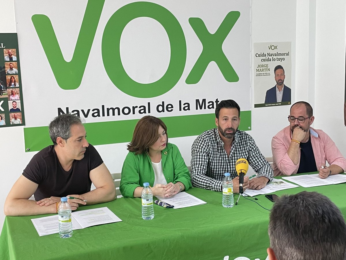 Jorge Martin Trancon (@jorgemartint) on Twitter photo Un programa para cuidar lo tuyo, un programa para cuidar Navalmoral.
#CuidaLoTuyo #CuidaNavalmoral Un programa para cuidar lo tuyo, un programa para cuidar Navalmoral.
#CuidaLoTuyo #CuidaNavalmoral