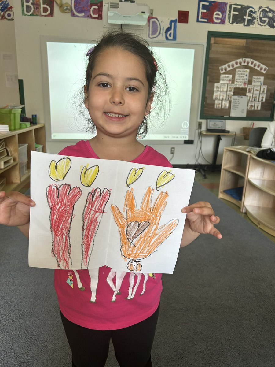 Mrs_Whitesell's tweet photo. Beautiful drawings S and A 🤗 https://t.co/fkosGeKfuE