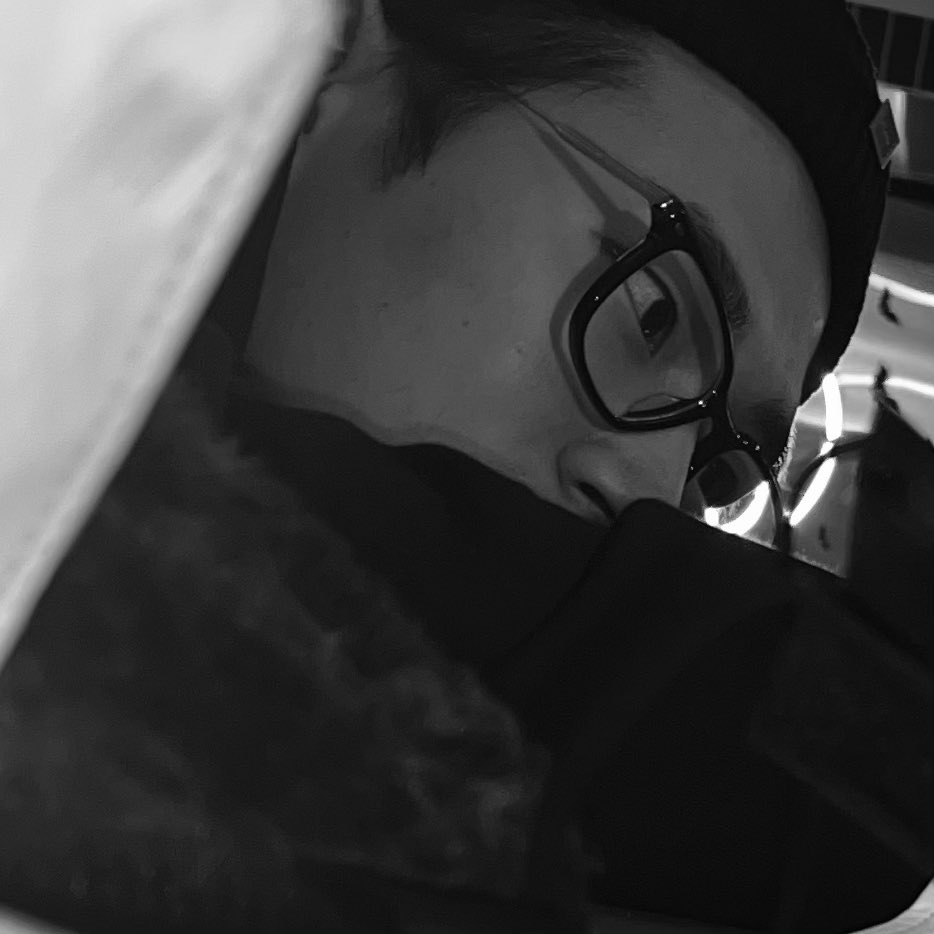 에바야……………………………………………..