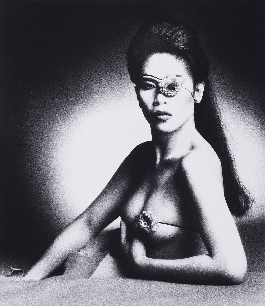 blankaut's tweet photo. Xaviera, by Walter Vogel, 1988.

#creaturesimili https://t.co/zW4aQgxJ6Y
