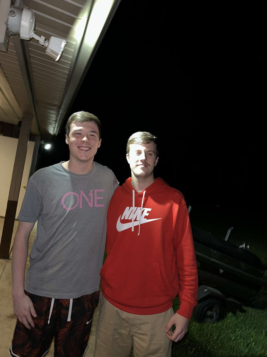 Zach tweet media