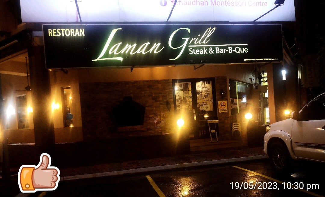 Prince_IDima's tweet photo. Calebrating Birthday Zaujah.
Sanah Helwah Fatimah Hj Saari ❤️ 🎂🎉 (@ Laman Grill Steak &amp; Bar-B-Que in Kajang, Selangor) https://t.co/aJWgC2ZTSO https://t.co/9h3cpd02Xm