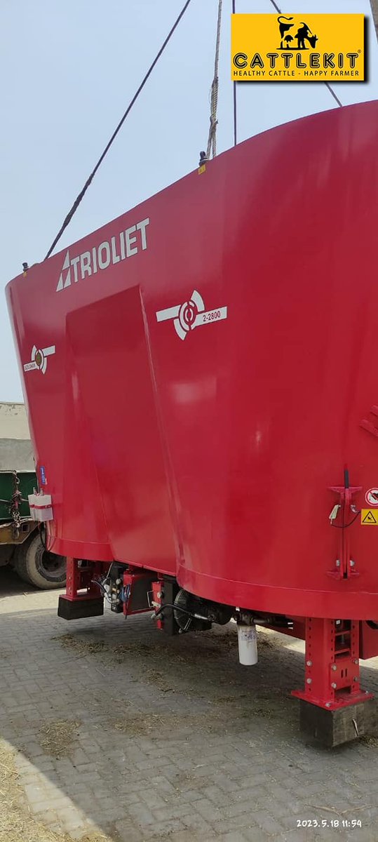 CattlekitP's tweet image. Congratulation to Eastern Dairy Farm for the delivery of TRIOLIET Stationary Mixer.
Well-done team CATTLEKIT.
Trioliet World Leader in Automatic feeding systems for dairy Farmers now in Pakistan.
For booking and information please call
0300-8435284
#trioliet
#AnythingForFarmer