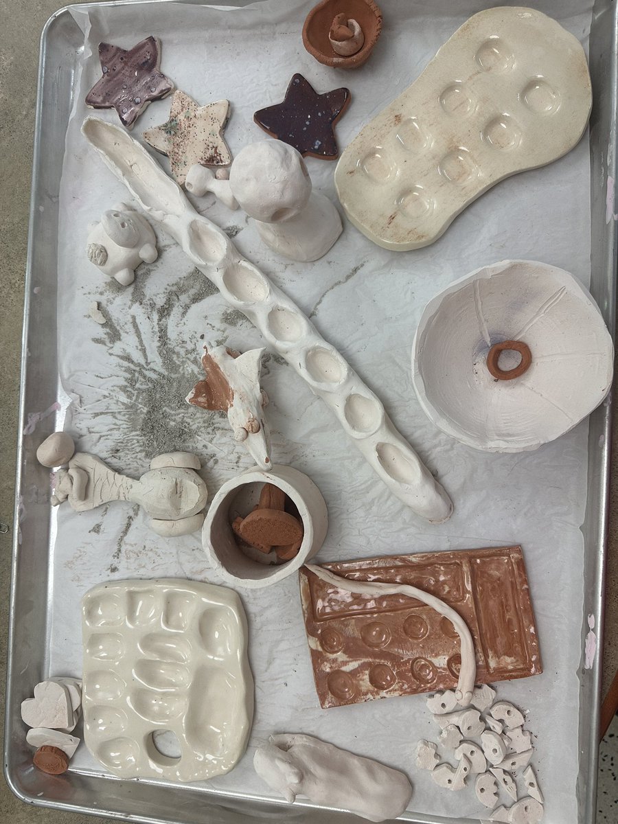 Seniors! Please stop by and pick up your work from this semester located outside the auditorium for easy pick up! <a href="/THSMr_Horner/">Mark Horner</a> <a href="/marktreen/">Mark Treen</a> <a href="/THSCounselors/">Tallmadge Counselors</a>