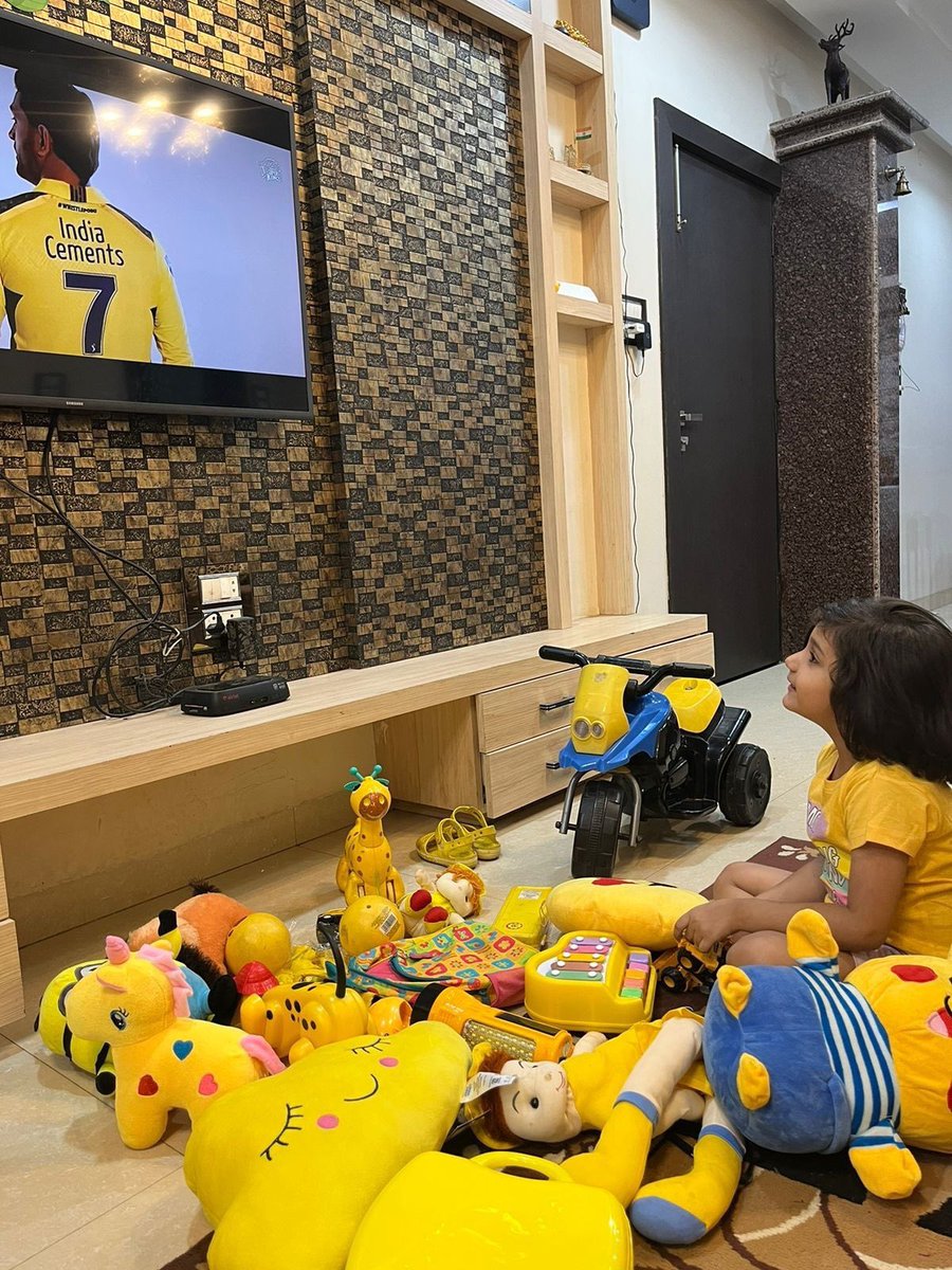 Apparently my little niece collects all yellow items at home before every chennai match thinking this will help them win🤦‍♀️.