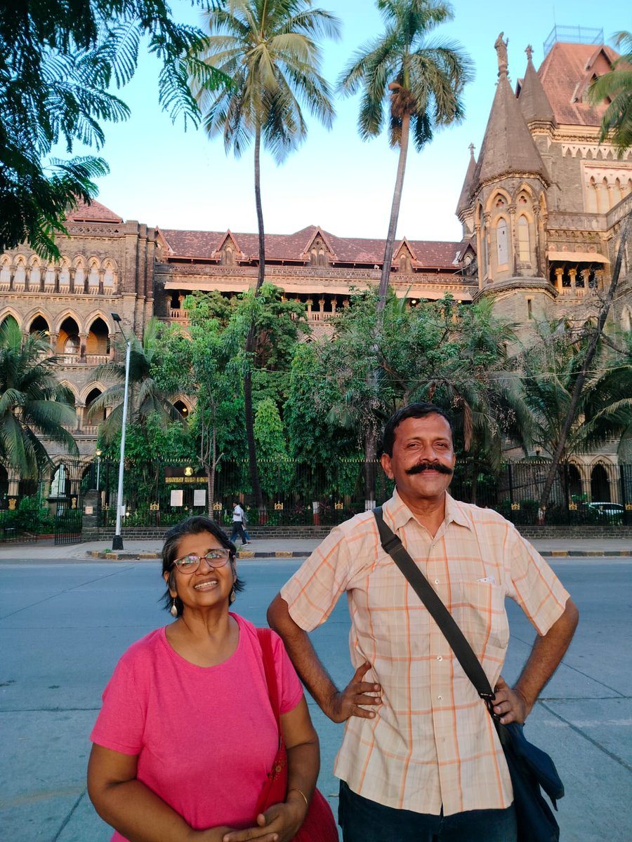 Those who thrived on our #FortWalk on 18th May. Join us for more heritage tours this week:

#BandraWalk - Every Sat, 5 PM 
#BangangaWalk - Every Sun, 5 PM 
#FortWalk - Daily, 5 PM 

Book now at: linktr.ee/khaki.tours

#DiscoverMumbai #MumbaiStories #Mumbai #Bombay…