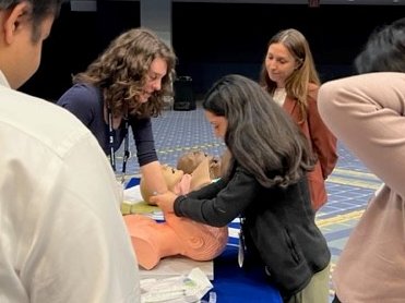 PACCSM_fellows's tweet photo. #MedED Fellow Dr. Rachel Wojcik (@RMarieW1) teaching "Airway Management 101" at the #ResidentBootCamp at #ATS2023 #RIS2023 Mentored by Dr. Stephanie Maximous (@StephMaximous)
@PACCSM #ThisIsPACCSM #MedTwitter #PULMTwitter https://t.co/McuF0N2iAf