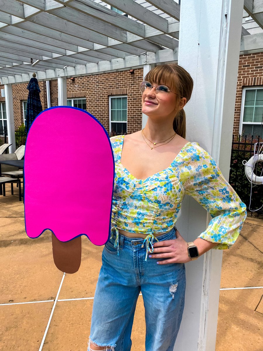 LiveFirstStreet's tweet image. Come Cool Down with FSP🍦 Join us at the pool on 5/30 @ 2pm to enjoy some delicious popsicles on us! Enjoy our beautiful pool during this beautiful Summer weather ☀️