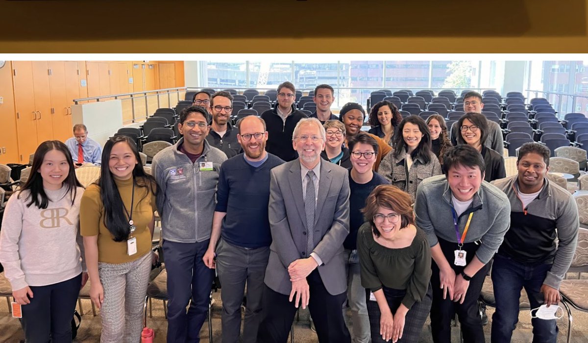 NHGRI_Director's tweet photo. Earlier this week, I spent a delightful day at Massachusetts General Hospital’s Center for Genomic Medicine -- giving a talk, speaking with trainees (including NHGRI-supported postdocs), and meeting with outstanding research faculty. https://t.co/Bec4Ieslic