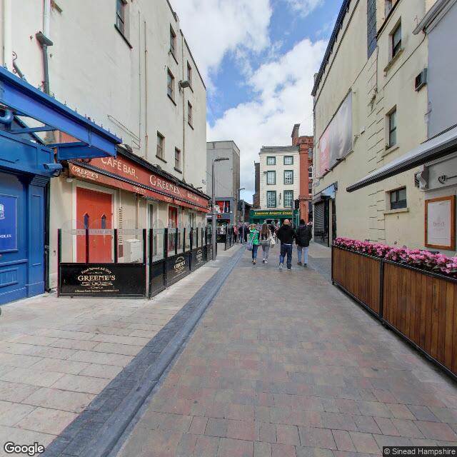 Random Bakery tweet media