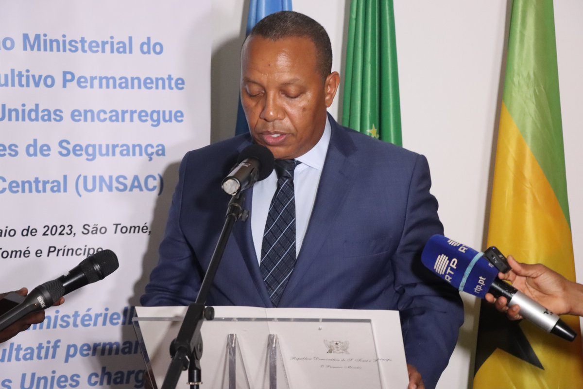 #UNSAC55 : outre le mot de circonstance de la présidence sortante (#Congo) &amp; le discours d'ouverture du Premier Ministre Patrice Trovoada, la cérémonie protocolaire était marquée par l’allocution du représentant de la commission de la #CEEAC, le Commissaire Mangaral BANTÉ.