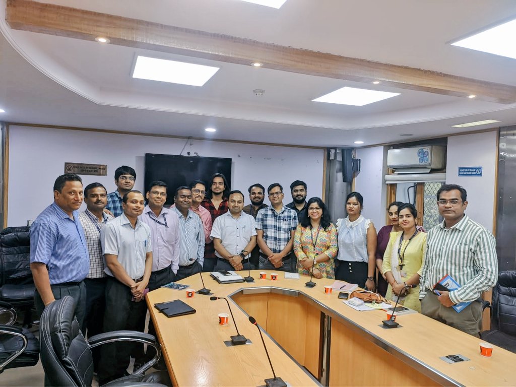 CSOLSTA's tweet photo. कार्यकारिणी की चौथी बैठक में वर्ष 2023 में पदोन्नतियों, वरिष्ठता सूचियों, ग्रेड पे उन्नयन, पंजीकरण, तकनीकी सम्मेलन, ऑनलाइन एपीएआर जैसे विषयों की समीक्षा की गई। इसके साथ ही आगे की कार्ययोजना पर चर्चा की गई। सदस्यों के बहुमूल्य सुझावों को कार्रवाई के लिए नोट किया गया।
#csols https://t.co/KoRVevH6ZZ