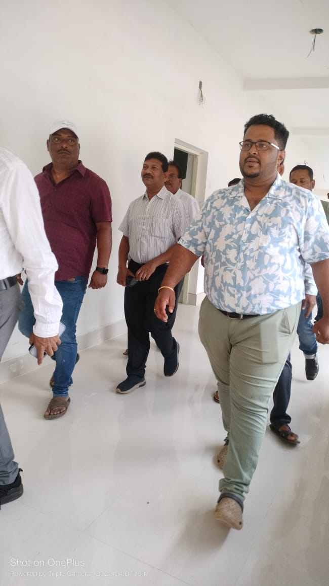 Sridhar39148704's tweet image. Our Bhuban BDO  #kalyan_Sourav Sir Always ready to help helpless people.

Thanks Sir @BDOBhuban ❤️.

2 days ago I requested  Sir to sanction #MBPY For an old woman. Today Sir assured she will get pention from next month.

@CMO_Odisha @MoSarkar5T @SecyChief @districtadmndkl