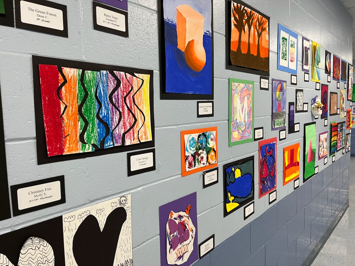 EKESCommunity's tweet photo. Last night we had our annual Spring Fest. Students proudly showcased their artwork and sang songs for families. Thank you to Mrs. Bastille, Mr. K, the theme committee, and all of our students for all of your hard work! https://t.co/wEiVR5E7LO