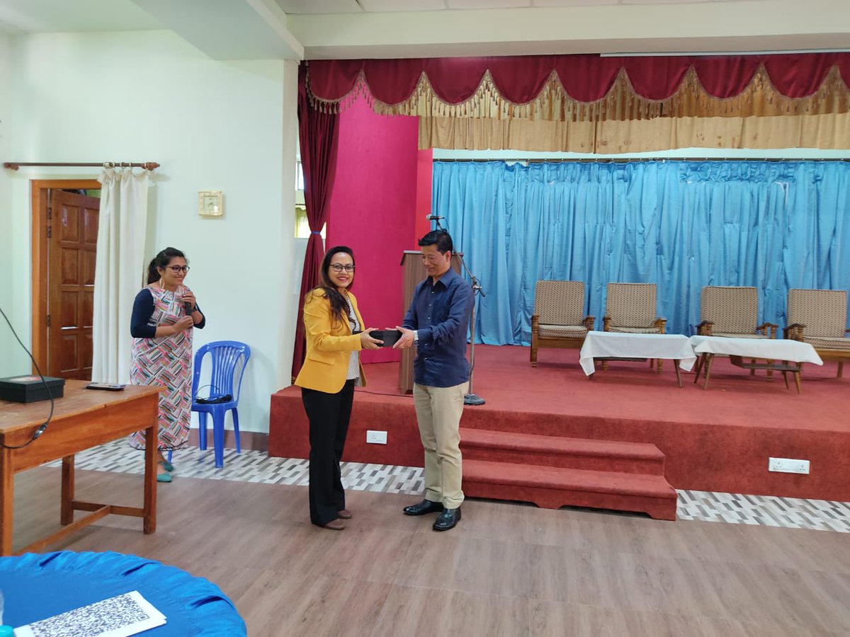 meghalayahealth's tweet photo. Glimpse of a 3-day Internal Assessor cum Service Provider training under Quality Assurance program of National Health Mission started in Shillong yesterday
#TrainingForHealth #QualityAssurance #QualityHealthCareServices #QualityHealth #HealthForAll #MeghalayaForHealth https://t.co/0lF1EURES4