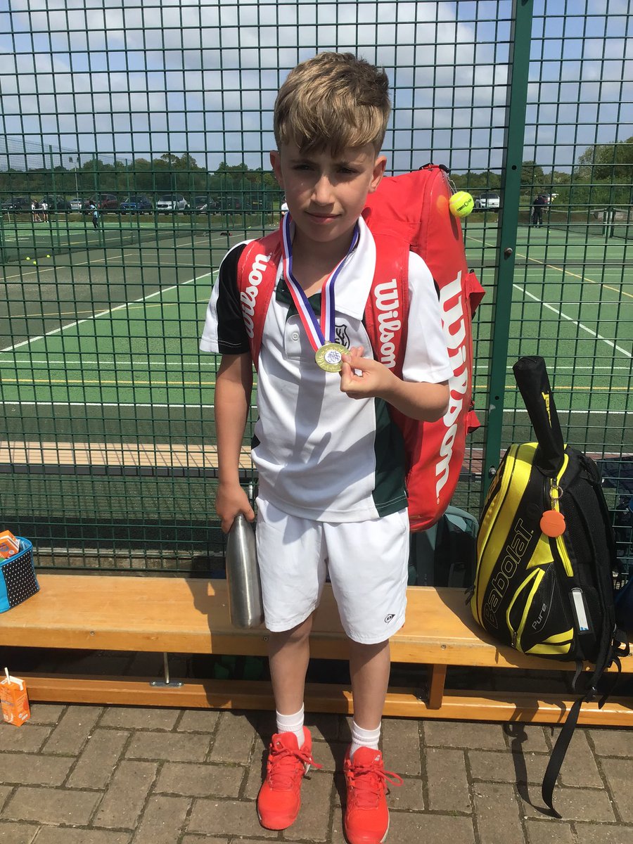 Well done to Amy, Poppy and Rohan for doing so well today at AJIS tennis and especially to William for winning the plate final.