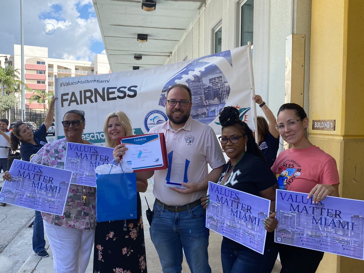 Assistant Principal Frank Torres from <a href="/NSESIBK8/">Sunny Isles Beach K-8</a> is the 2023 #ValuesMatterMiami Fairness Staff Member of the Year! Congratulations Mr. Torres! <a href="/MDCPS/">Miami-Dade Schools</a> <a href="/MDCPSNorth/">M-DCPS North Region</a> <a href="/SuptDotres/">Jose L. Dotres, Ed.D.</a> <a href="/LDIAZ_CAO/">Lourdes Diaz</a> <a href="/AlayonSally/">Sally J. Alayon</a>