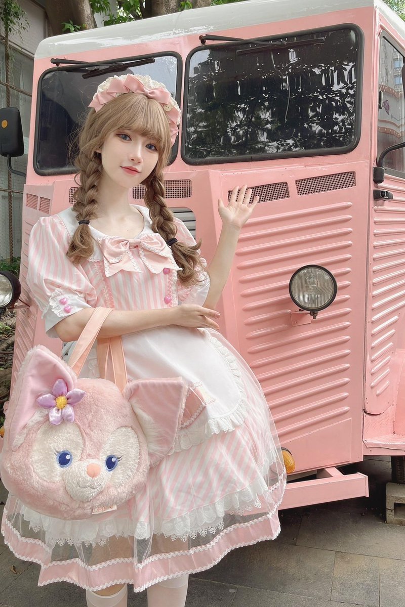 Miumimiko's tweet photo. 粉色大车车！！ https://t.co/mf7xFgPVRW
