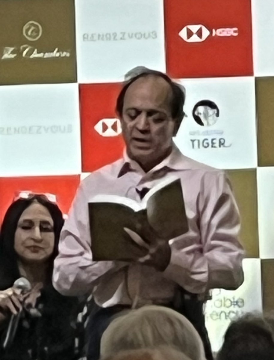 Dear @HSBC @TajHotels @speakingtiger14 and @ASuitableAgency 🙏🏻 so grateful to you all for this event of my life where I got an opportunity to listen to  #vikramseth reading #asuitableboy #purejoy #legend #greatbook