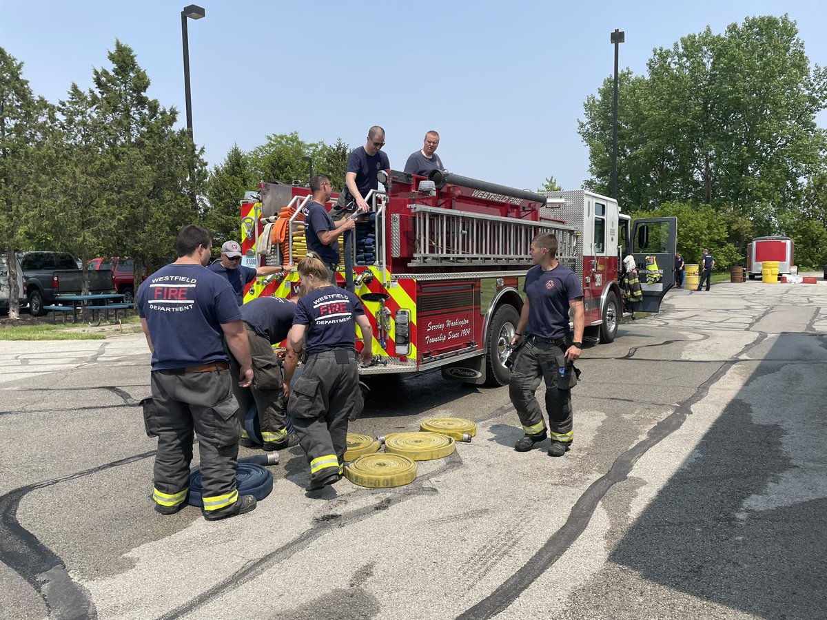 WestfieldFire's tweet image. #1410 Drill of the Month - Relay Pumping Operations. A great day to train on our relay apparatus &amp;amp; equipment. Relay operation uses a pumper at a water supply source to move water under pressure and supply the next pumper until water reaches the fireground. #CShift  #NFPA