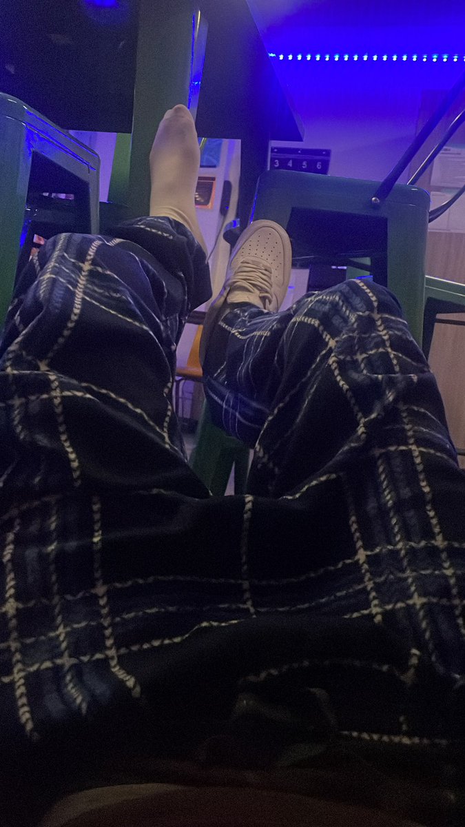 masterashton69's tweet photo. @Domcollection00 shows in public😜😜 https://t.co/ZvkJ3juh83