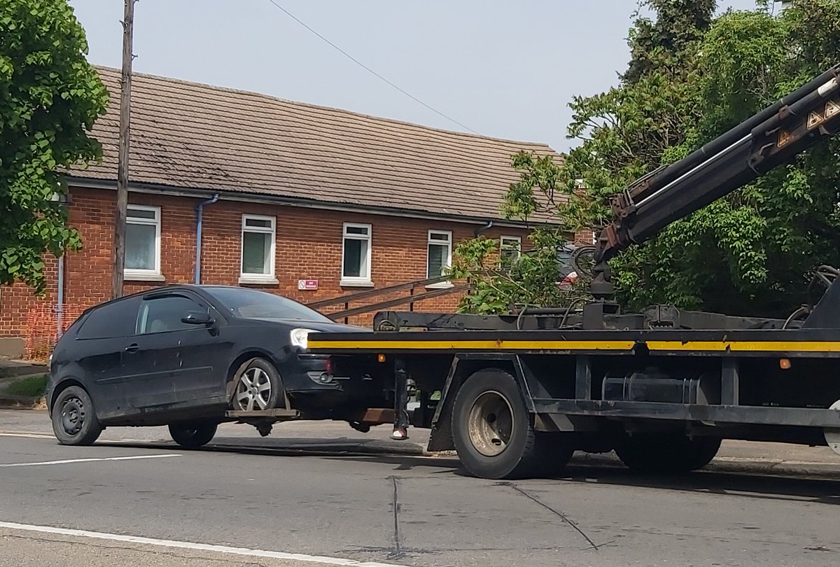 KentPoliceMed's tweet photo. Both vehicle's seized by #MedwayTaskForce after being driven by #provisional licence holder's who weren't being supervised or displaying 'L' plates. Both drivers were reported for all offences, including a #tyre that had in excess of 3 cuts/tears in it!
#RoadSafetyWeek RS https://t.co/t0kQPlygZO