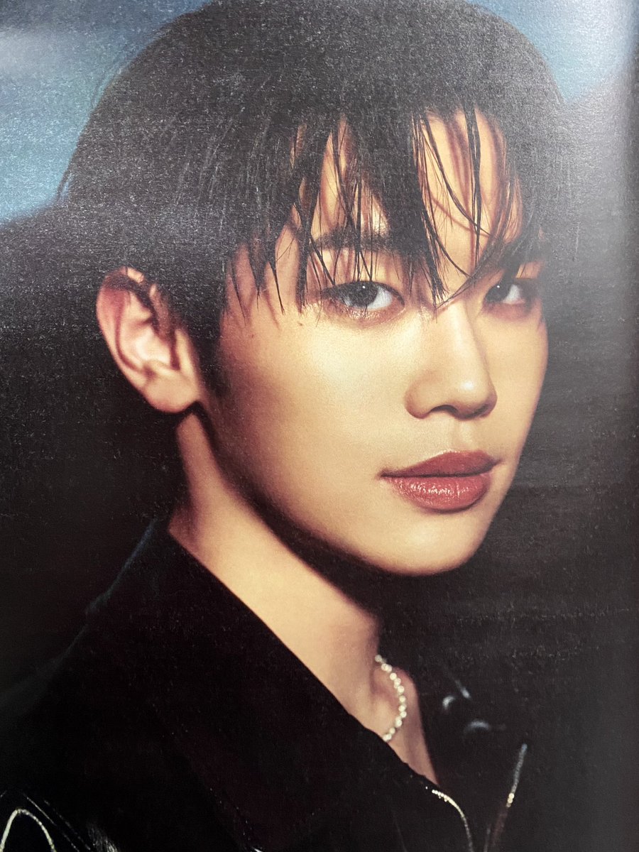 taeraeve's tweet photo. more kim taerae solo scans for 1stLook!!!

(we won kkultaraes 😭)
#김태래 #キムテレ #KIMTAERAE #ZEROBASEONE #ZB1 https://t.co/oliVAAVCny
