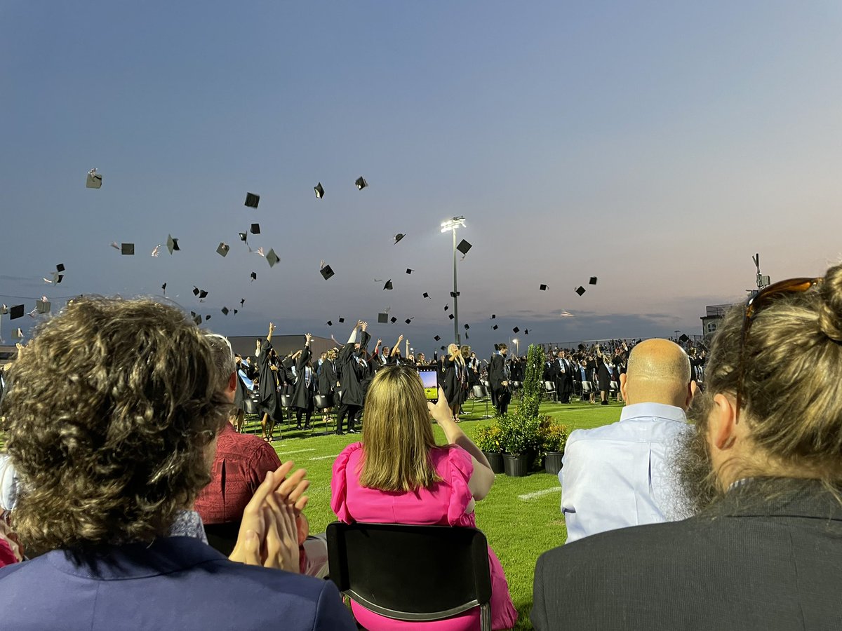 Congrats to the <a href="/SGCHS1/">SGCHS</a> Class of 2023!