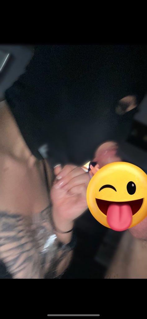 samojovana98's tweet photo. https://t.co/Wo4Gj4KH0n FREEEE!!!!! Brzo na sajt 😈🔥🔞🔞🔞 https://t.co/sgT9YdikIB