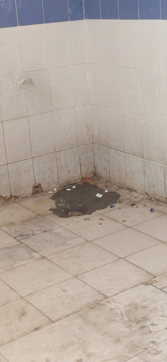 Chatrapathi6303's tweet photo. Today I Visited Mgm Hospital Warangal The Worst Situation At Childrens Ward Sir @KTRBRS please Look At This @Collector_WGL @MC_GWMC @cpwarangal https://t.co/QVDaN1Opsz