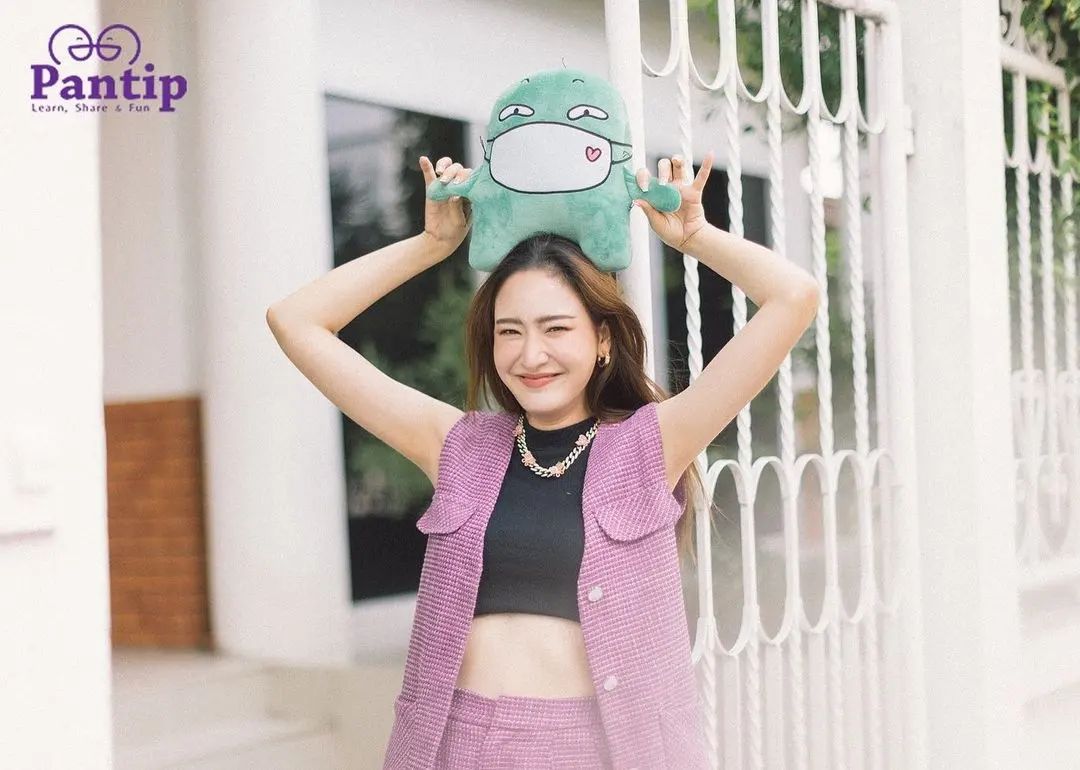 CareMathuros's tweet photo. แคร์ ฉัตรฑริกา สาวสวยมากความสามารถบนเส้นทางความฝันในสายนักแสดง  กว่าที่เธอจะมาเป็นที่รู้จัก เธอต้องผ่านอุปสรรคอะไรบ้าง ตามาอ่านบทสัมภาษณ์ของเธอกัน  https://t.co/30ECLQzZkY

#pantipinterview 
#แคร์ฉัตรฑริกา 
#ชายแพศยา 
#carechattarika 
#care_chattarika 
#chattarikafanclub https://t.co/YLIxPehR9X