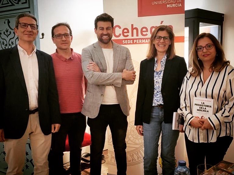 Ignacio Martín Lerma (@i_martinlerma) on Twitter photo ¡Otro salón repleto de gente dispuesta a aprender sobre #Prehistoria a través de la #Divulgación! 🤩
Gracias <a href="/SedeCeheginUMU/">SedeCeheginUMU</a> por una noche maravillosa 🏛️👏🏻 ¡Otro salón repleto de gente dispuesta a aprender sobre #Prehistoria a través de la #Divulgación! 🤩
Gracias <a href="/SedeCeheginUMU/">SedeCeheginUMU</a> por una noche maravillosa 🏛️👏🏻