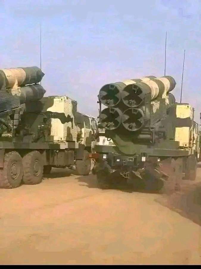 عليكم الله اب زول يحفظ مكان بيتهم عشان بعدين ما عايزين مشاكل في الأراضي 😂😂
#السودان #لا_للحرب #الخرطوم_الآن