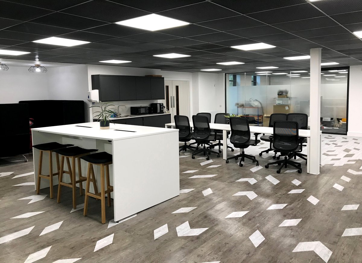 TotalSim tweet media