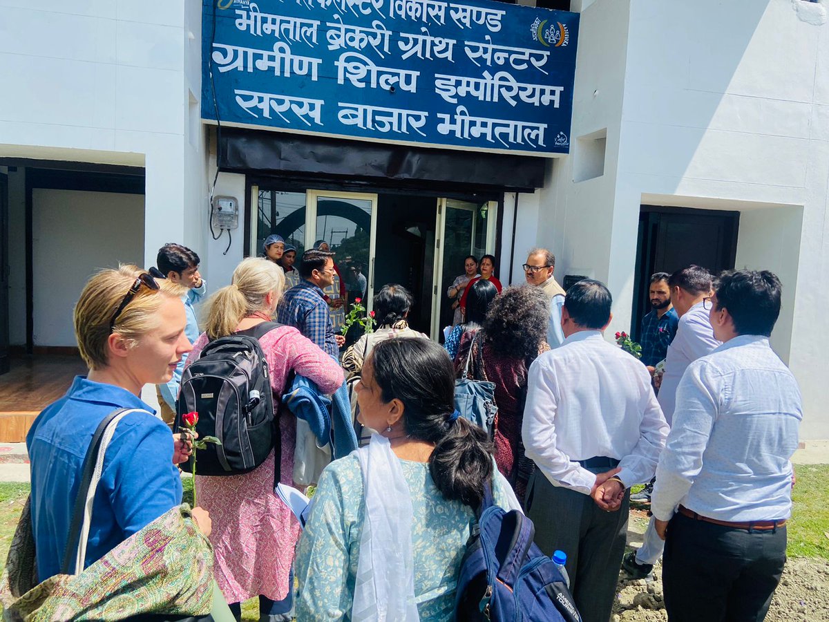 REAPNainital's tweet photo. IFAD IOE team visited ILSP Nainital project area along with PMU team. Welcome at Bakery Growth Centre, followed by visit of bakery unit, SARAS centre and meeting with stakeholders at Vikas bhawan.
@ganeshjoshibjp @nitikakh22 @CdoNainital @REAPNainital @REAPUttarakhand https://t.co/fHwqatvFE0