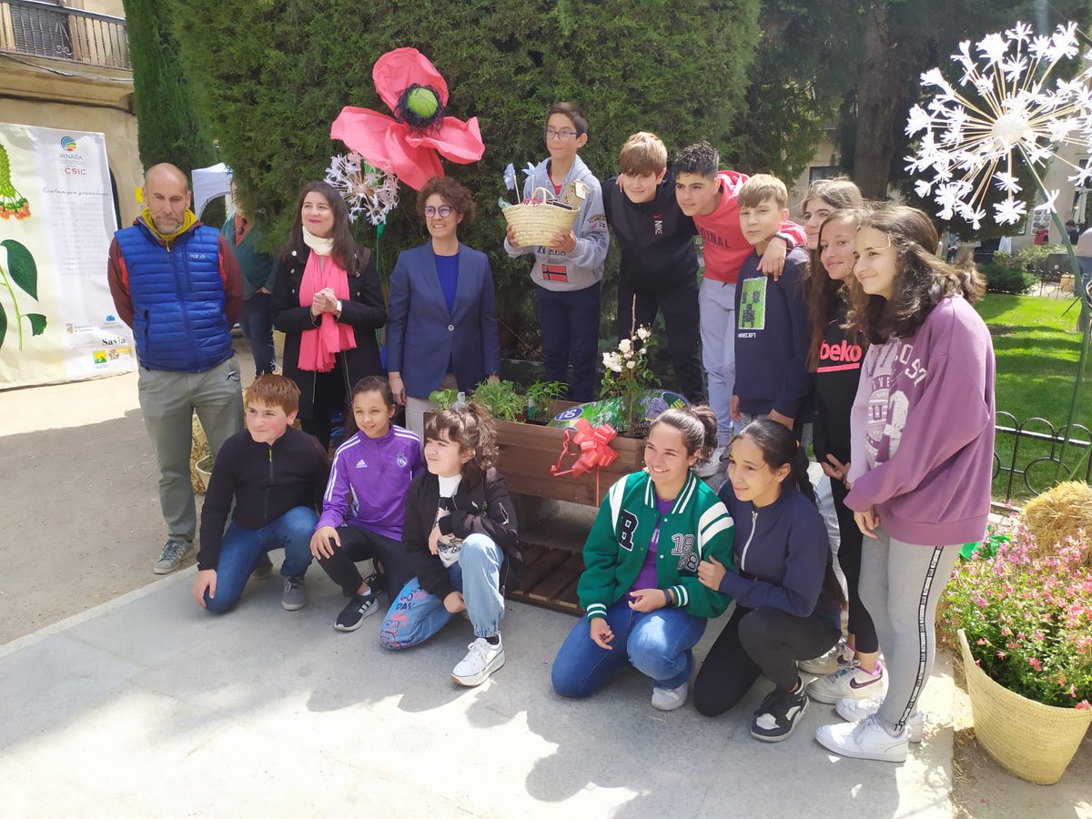 🏅 ¡Ya tenemos ganador del concurso Biotesoros urbanos! Muchas felicidades al <a href="/CPizarrales/">Colegio Concertado Pizarrales</a> por resolver nuestro juego de pistas botánicas en el menor tiempo! ⏱️😎  

🍓🫑 El premio: un huerto urbano para cuidar y disfrutar en el cole 👩‍🌾 irnasa.csic.es/biotesoros-urb…