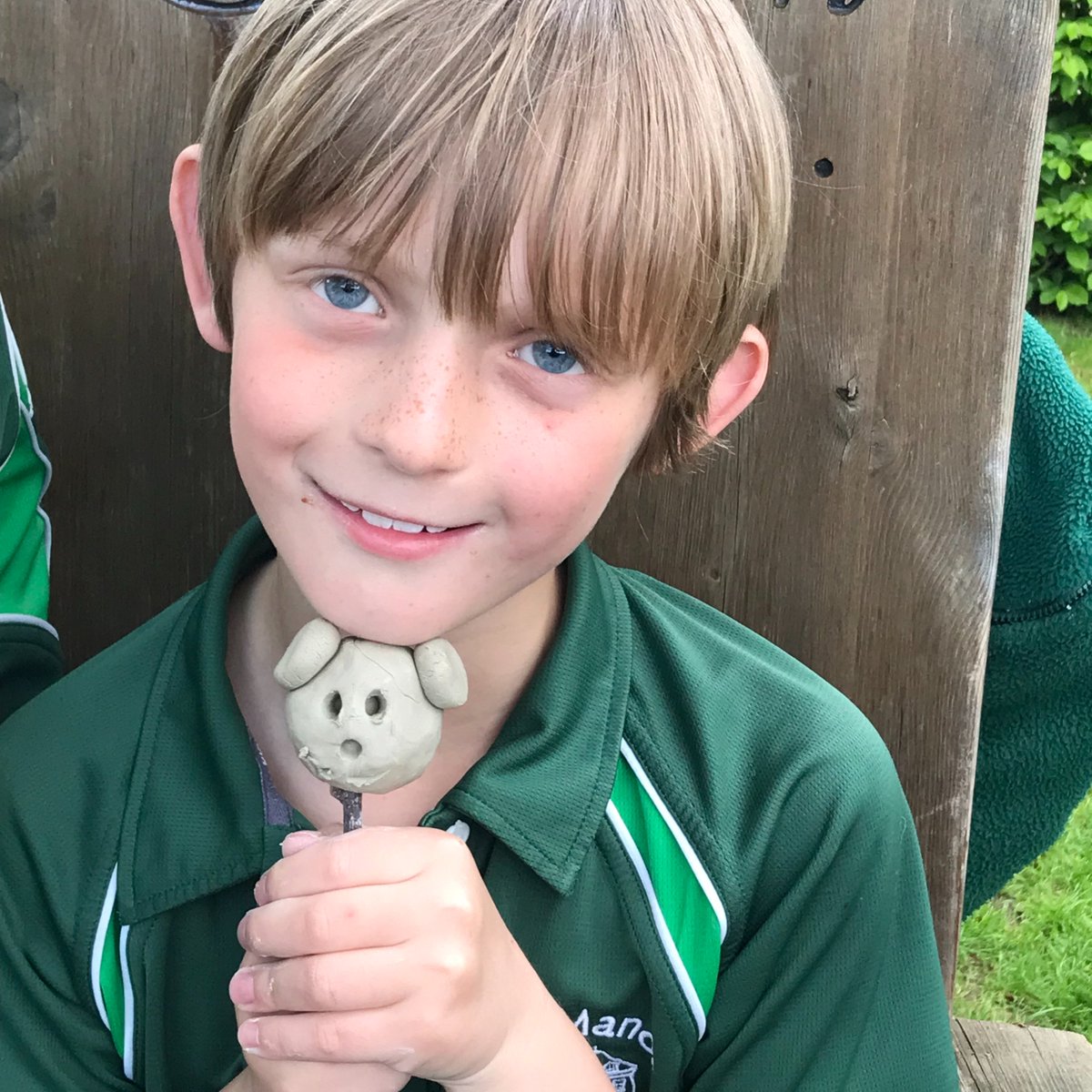 Y3Y4ManorPrep's tweet photo. After a fun packed orienteering game, Year 3 &amp; 4 Outdoor Survival Club busied themselves making sculptures
#ManorPrep #Clubs #ExtraCurricular #Year3 #Year4 #OutdoorSurvival @manorprep https://t.co/zyirXPo2pi