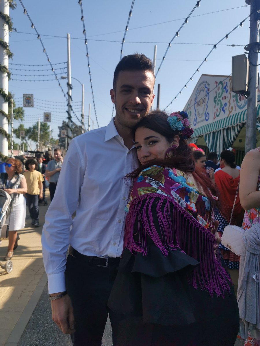 Blanseret's tweet photo. Yo también corté la relación con mi mejor amigo , de un día para otro... Por culpa de mi ex. Agradecí muchísimo que cuando salí de esa relación de maltrato él estuviera esperándome, como si nada. Eres el mejor y te quiero mucho @chaves_96
2012 hasta ahora 🧐 https://t.co/niTf5uTT1I