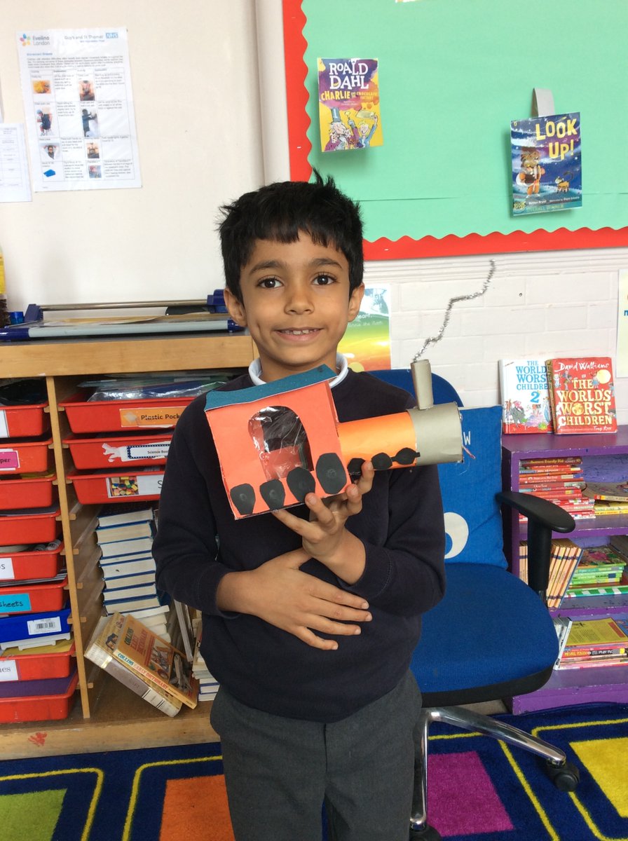 falconbrookSW11's tweet photo. Wow! Look at some of the fantastic homework projects Year 3 have created for our railways topic #funatfalconbrook #homelearning https://t.co/8mgEEdcMte