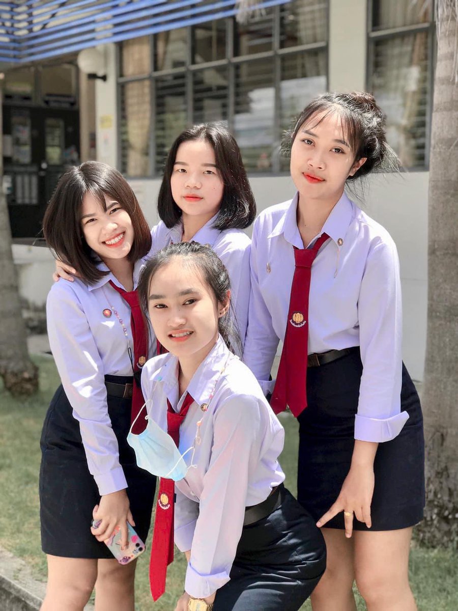 chnn_no's tweet photo. คนไหน https://t.co/SW28jUTNEg